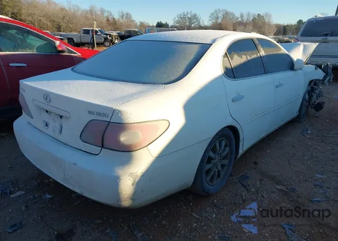 2002 Lexus Es 300 из США, поврежденный, VIN JTHBF30G620085501